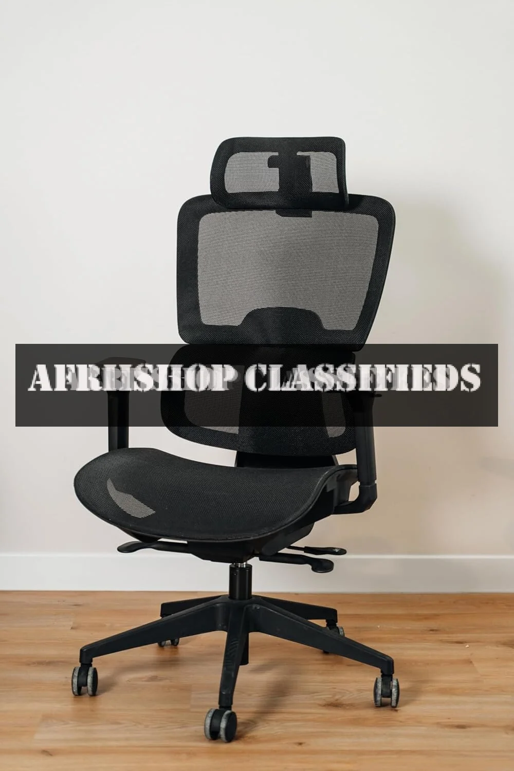 Executive Office Chair: Ergonomic, High-Back, Lumbar Support