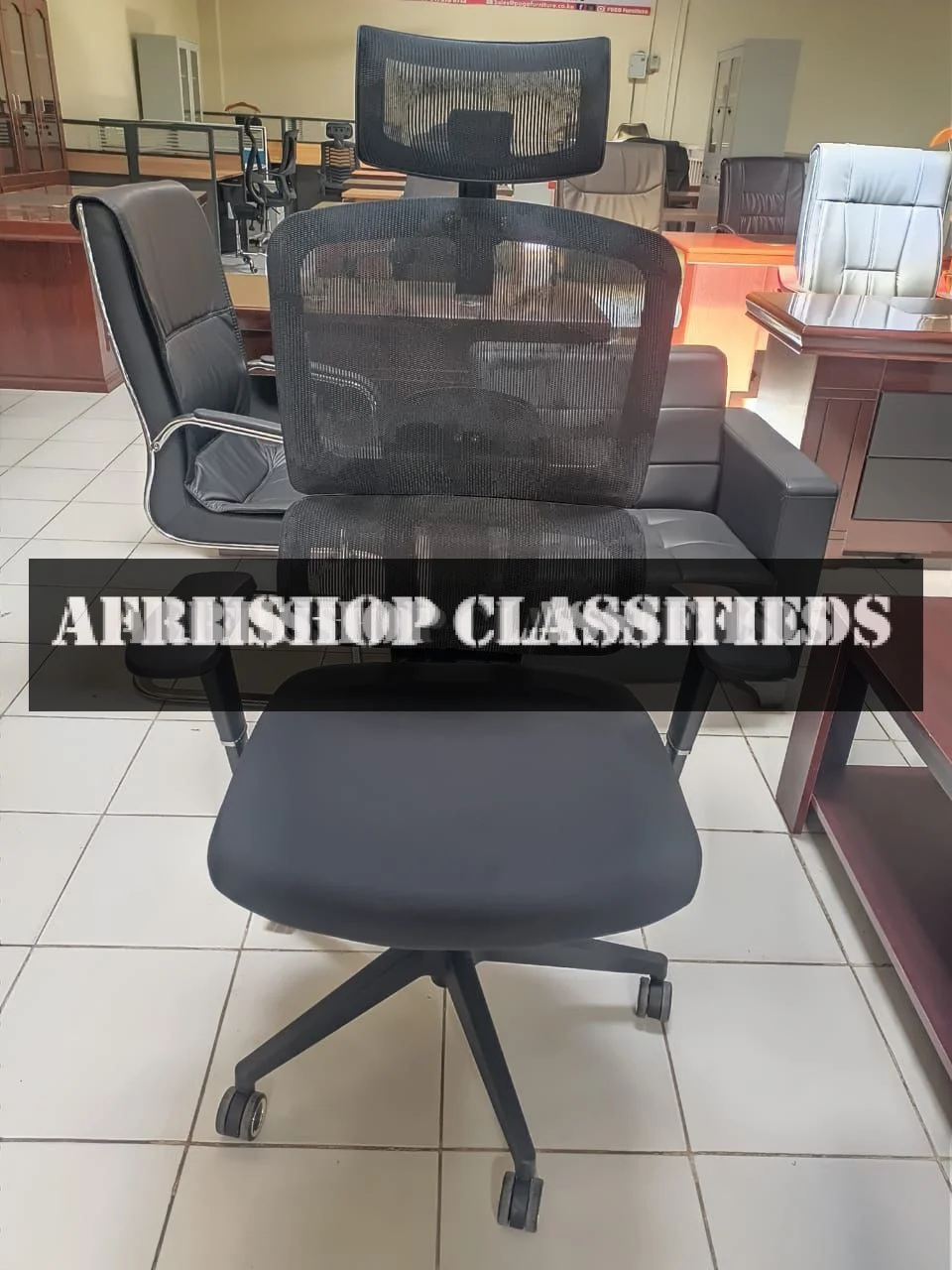 Office Chair: Ergonomic Mesh Office Chair with Lumbar Support