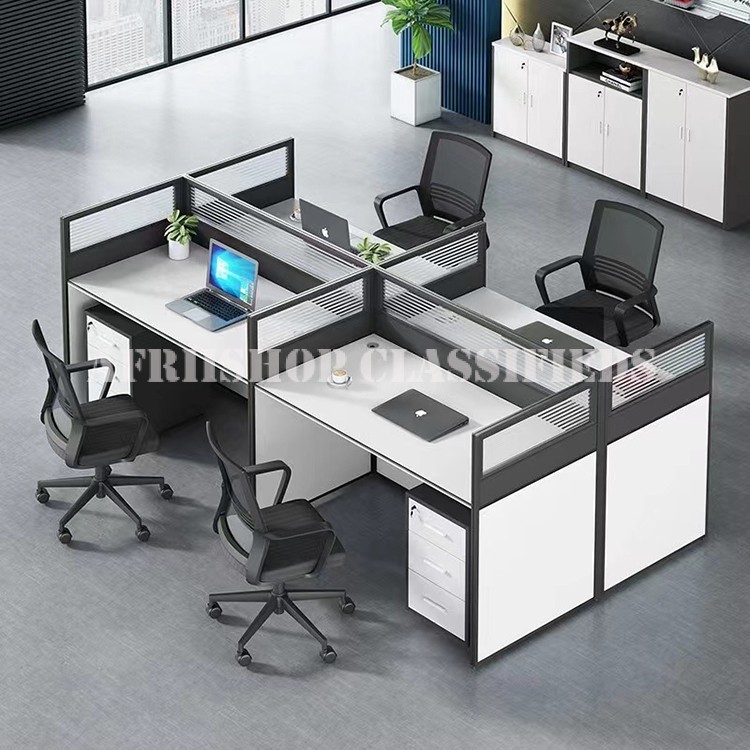 Office Workstation: 4 Way Module Office Workstation