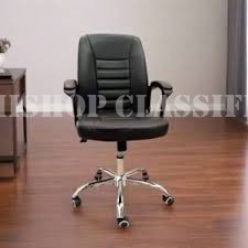 Office Chair : Height Adjustable Swivel Medium Back Office Leather Chair