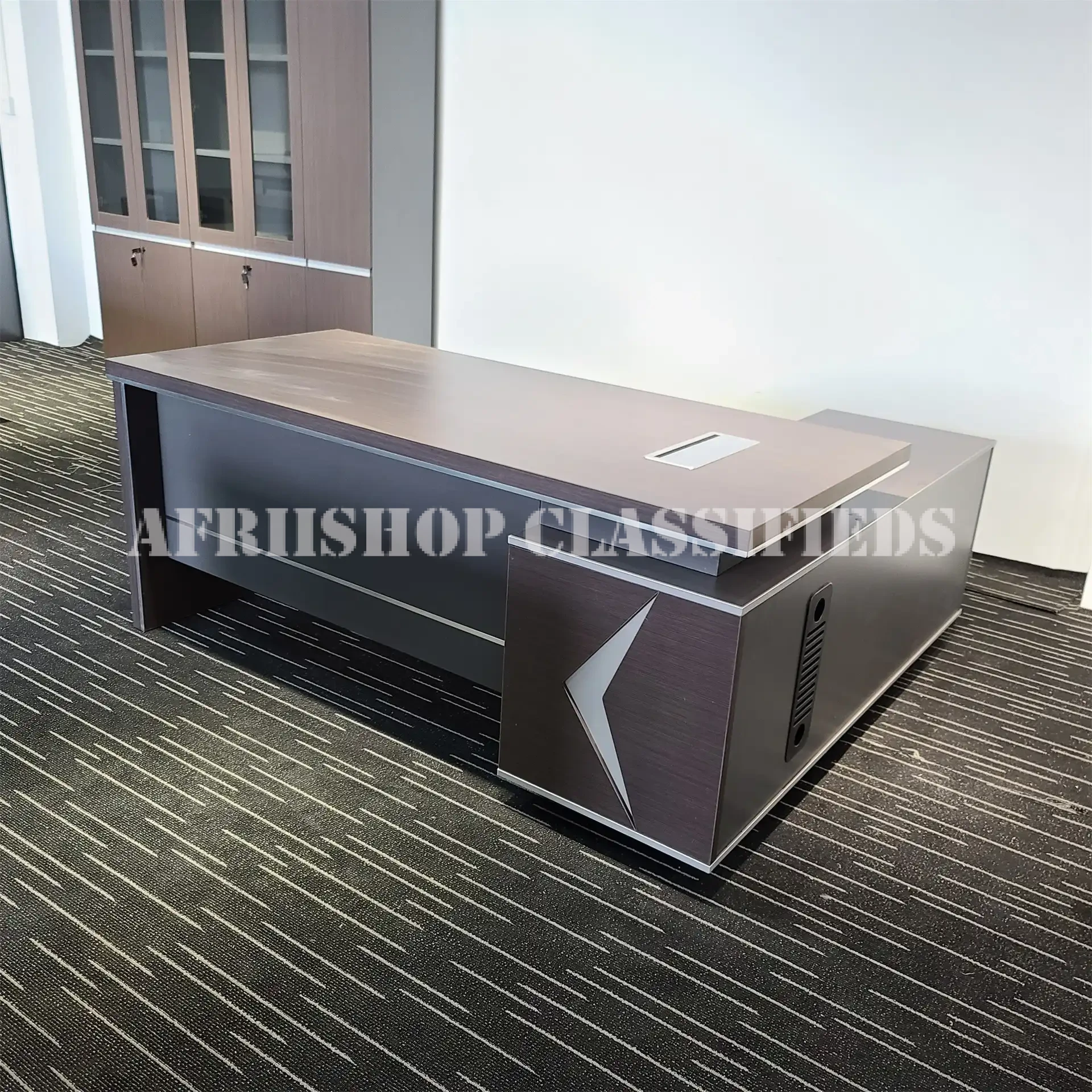 Office Desk : Modern Office Executive Desk With Side Extension