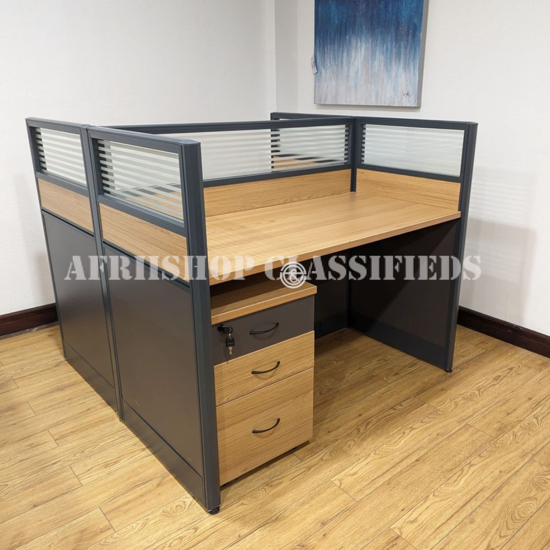 Workstation; Face to Face Office Workstation for Two