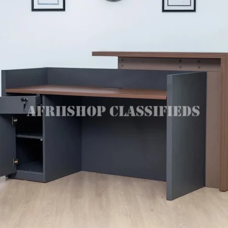 1.6m Modern Office Reception Desk – Stylish Front Desk for Business