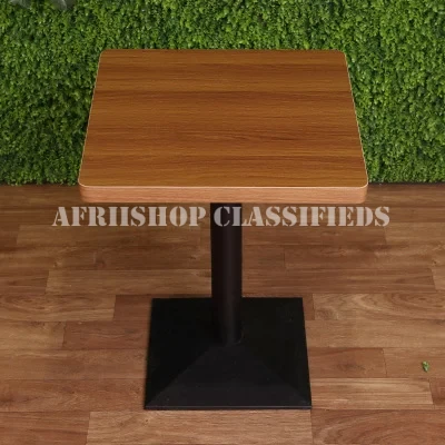 Home Table; Contemporary Rectangular 4 Seater Dining Table with Natural Wood Top