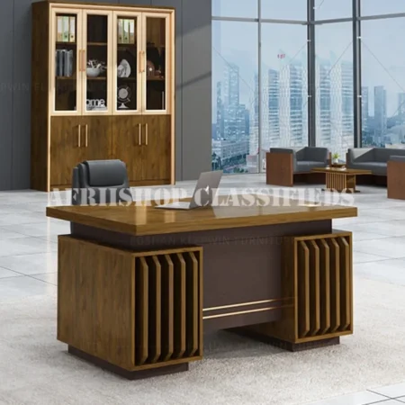 Office Desk; Wooden Executive Office Desk