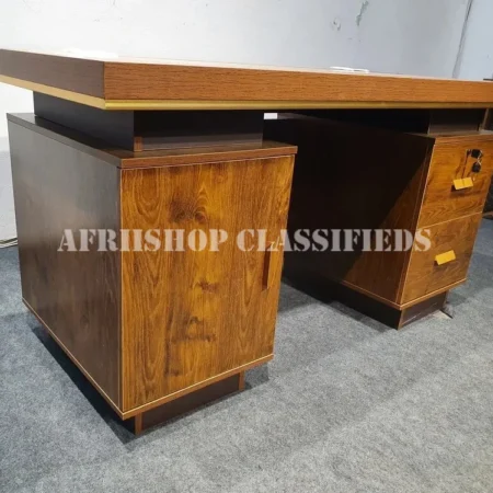 Office Desk; Wooden Executive Office Desk