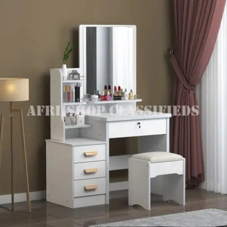 Sliding Mirror Dressing Table – Modern Space-Saving Vanity