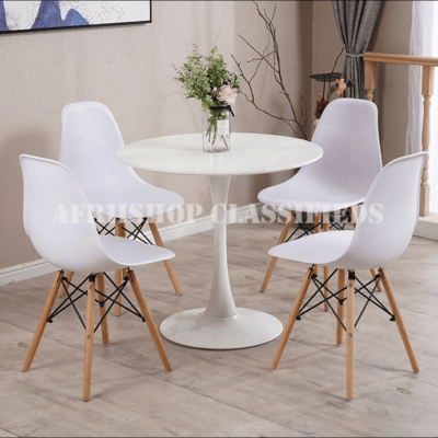 4-seater-eames-dining-set-4-3