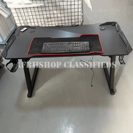 Gaming Tables: 140CM Gaming Table with LED Lights
