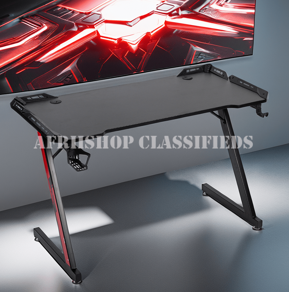 Gaming Tables: 140CM Gaming Table with LED Lights