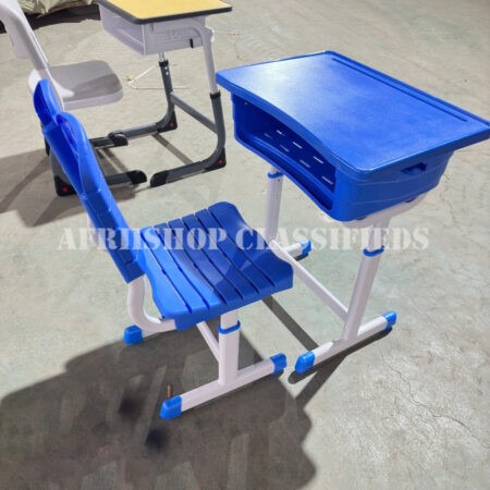 Study Desk: Kids Study Desk