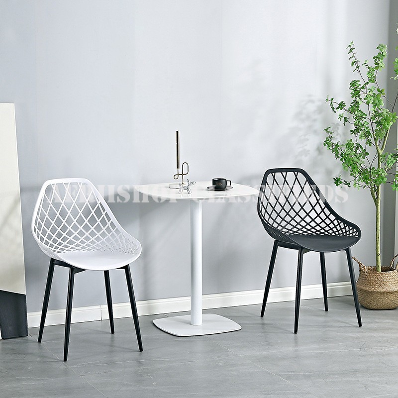 Outdoor Chair: Eames Plastic Outdoor Chair