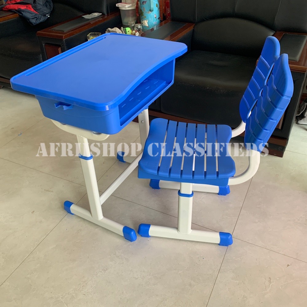 Study Desk: Kids Study Desk