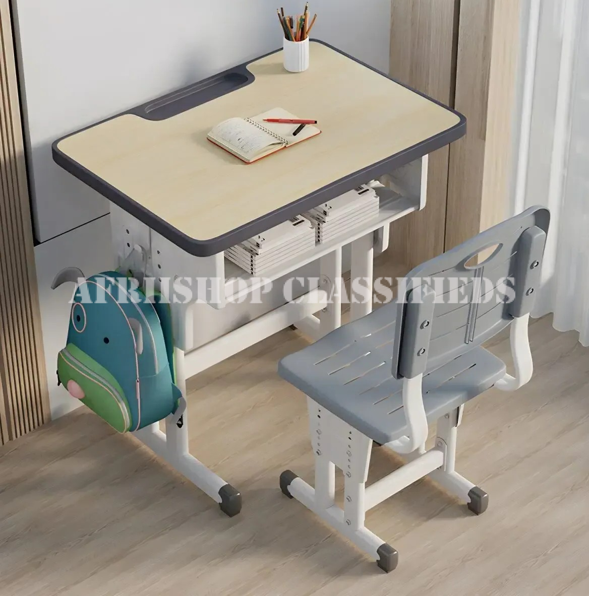 Kids Study Desk : Adjustable Height Kids Study Desk & Chair