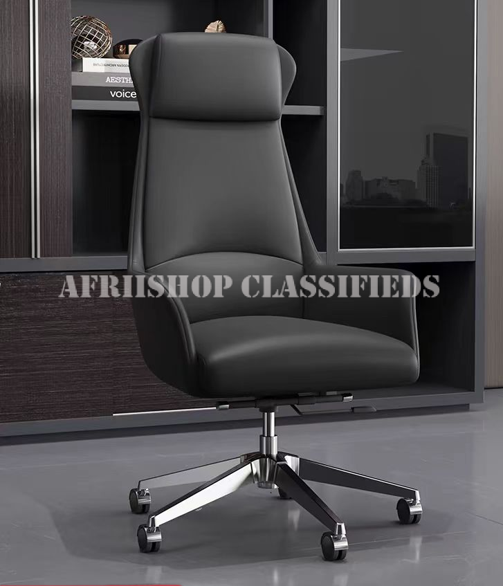 Office Chair : Executive office High-Back Chair