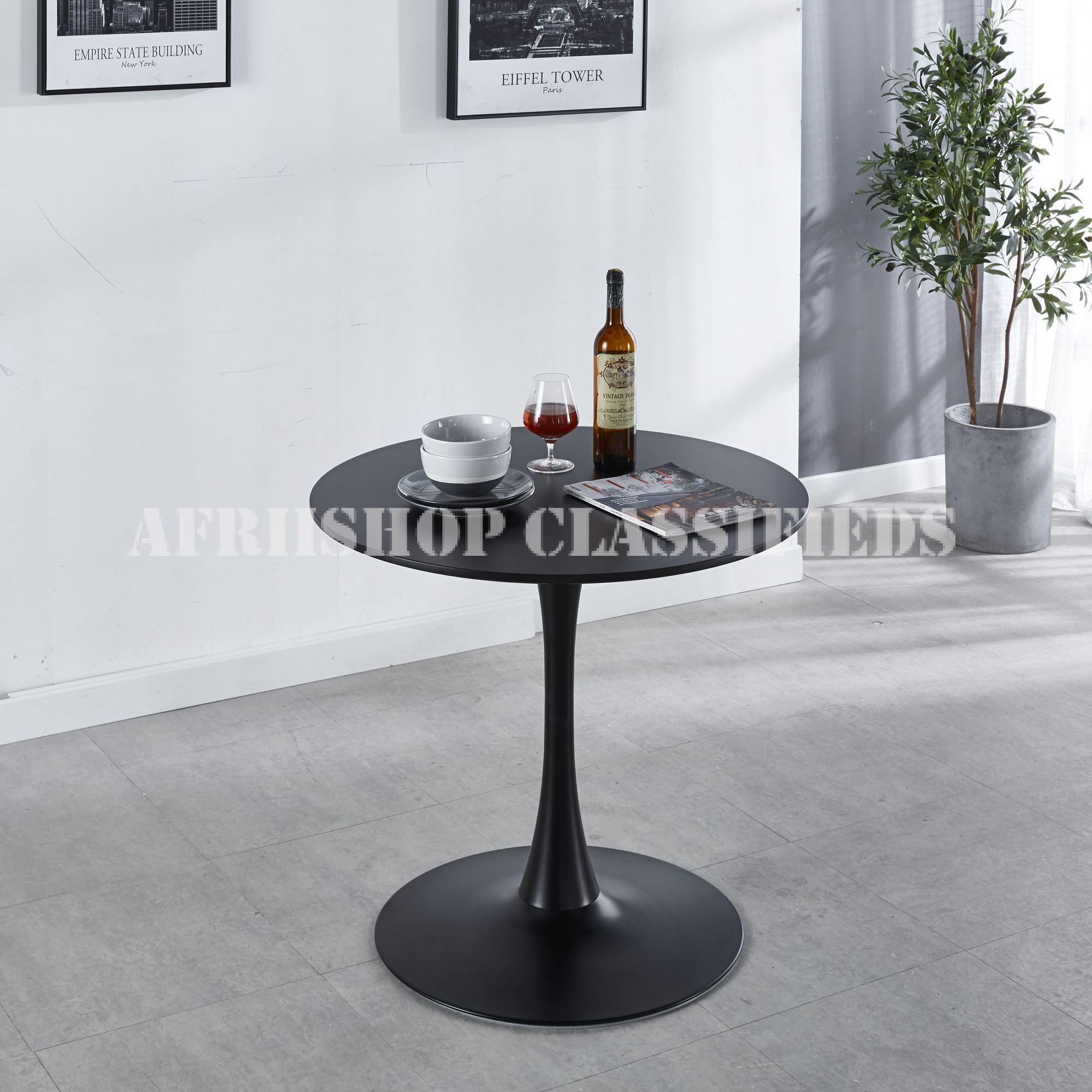 Dining Table; Black Round Dining Table