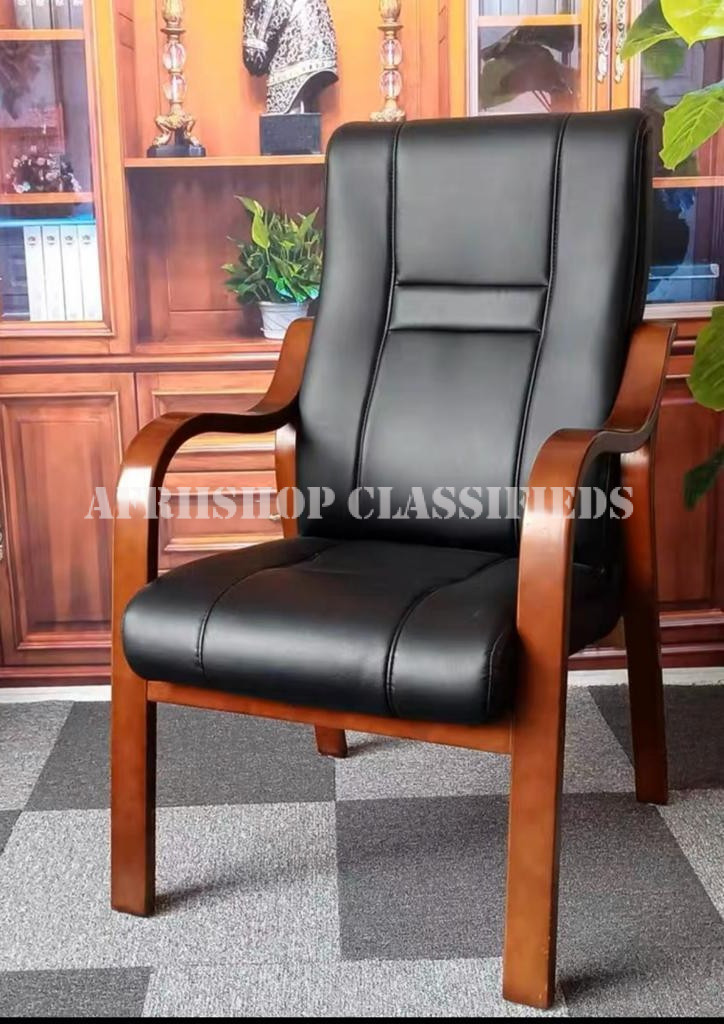 Office Chair : Wooden Frame executive office Chair
