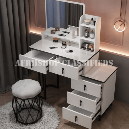 Dressing Table; White Dressing Table With Mirror