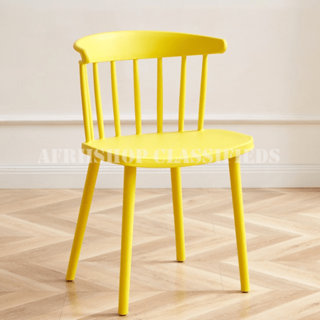 Home Chair; Comfortable Round Back Plastic Dining Chair