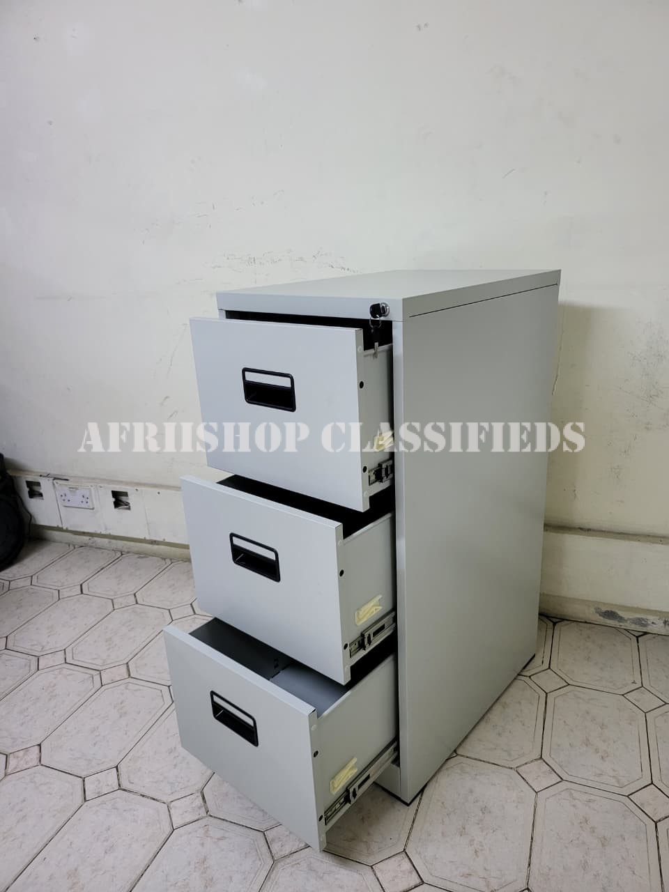 Office Cabinet; 3 Drawer Steel Office Cabinet