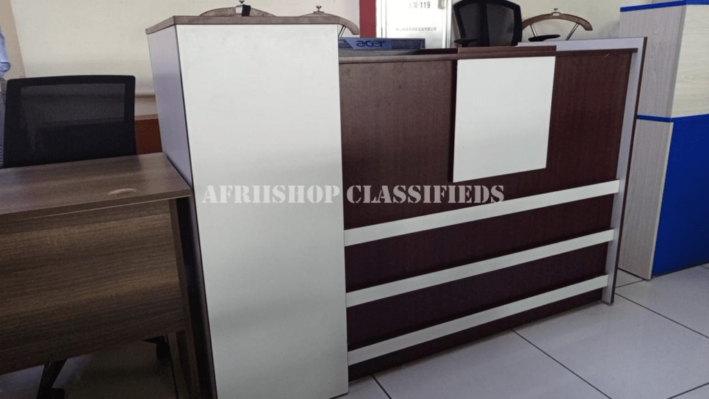 Office Reception Desks:Modern Office Reception Desk