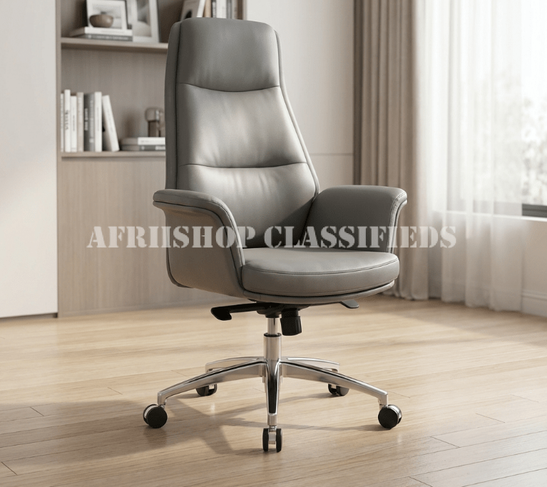 Executive Office Chair : Elegant High-Back Office Chair