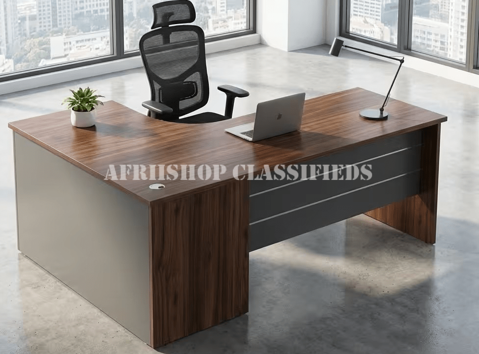 Office Desk : 1.4M Advanced Curved Office Desk
