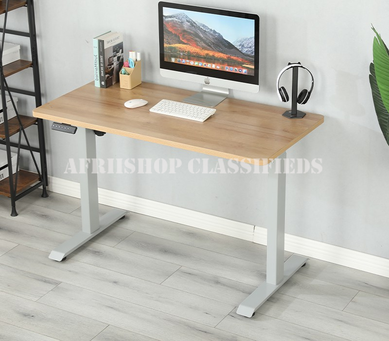 Office Desk : 1.4M Electric Standing Height Adjustable Office Desk