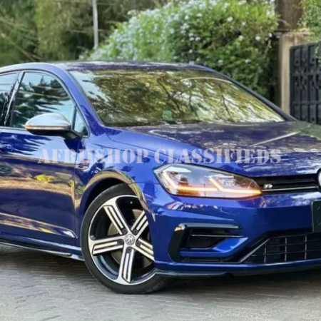 VOLKSWAGEN GOLF 2017