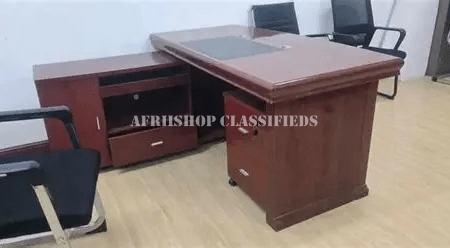 1.8 Meters Mahogany L-shaped Table