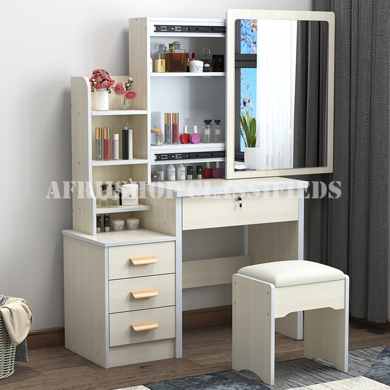 Dressing Table; Wooden Makeup Dressing Table