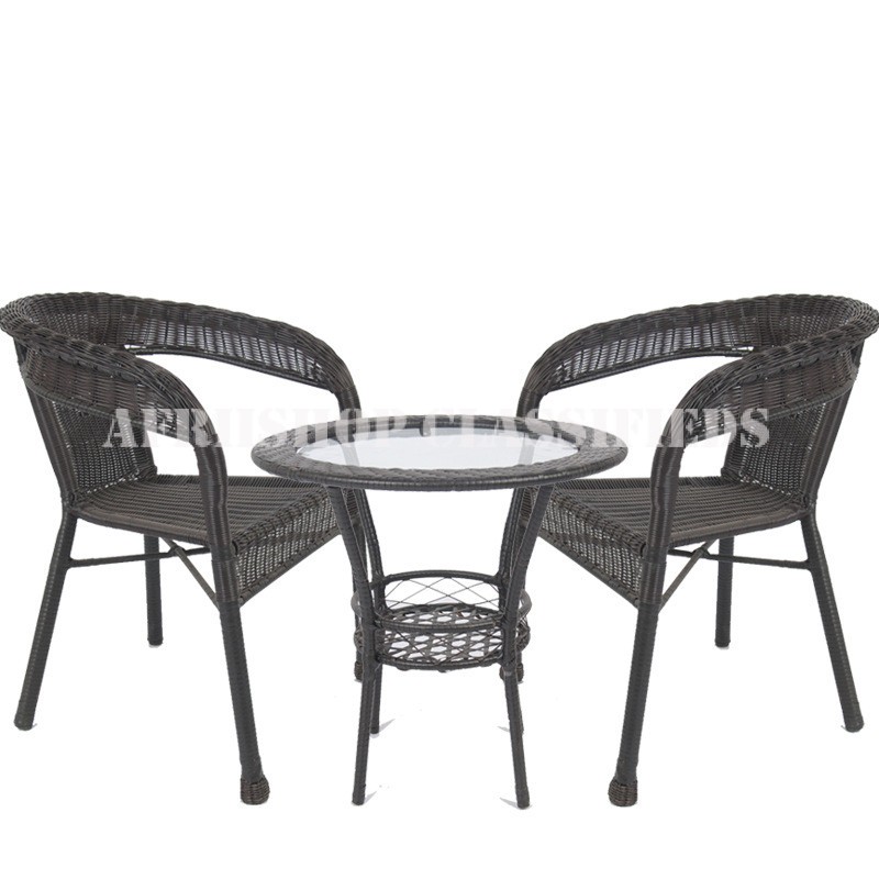 Outdoor Chair: 2-Seater Rattan Outdoor Set