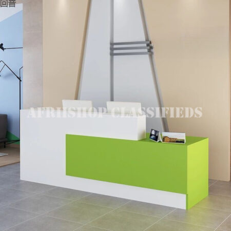 Reception Table : White Wooden Reception Table