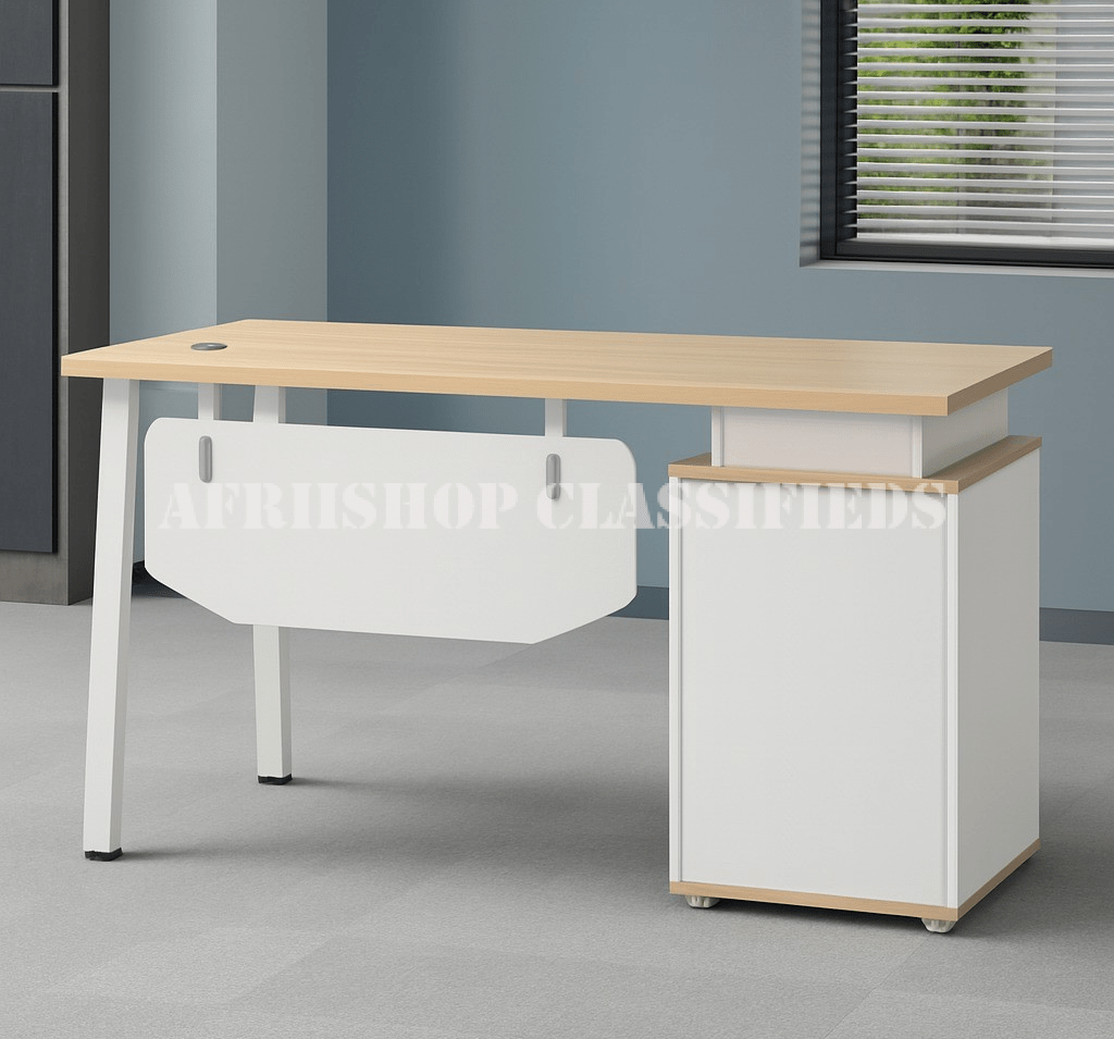 Office Desk : 1.4M Office Staff Desk