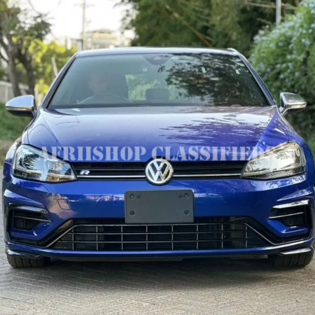 VOLKSWAGEN GOLF 2017