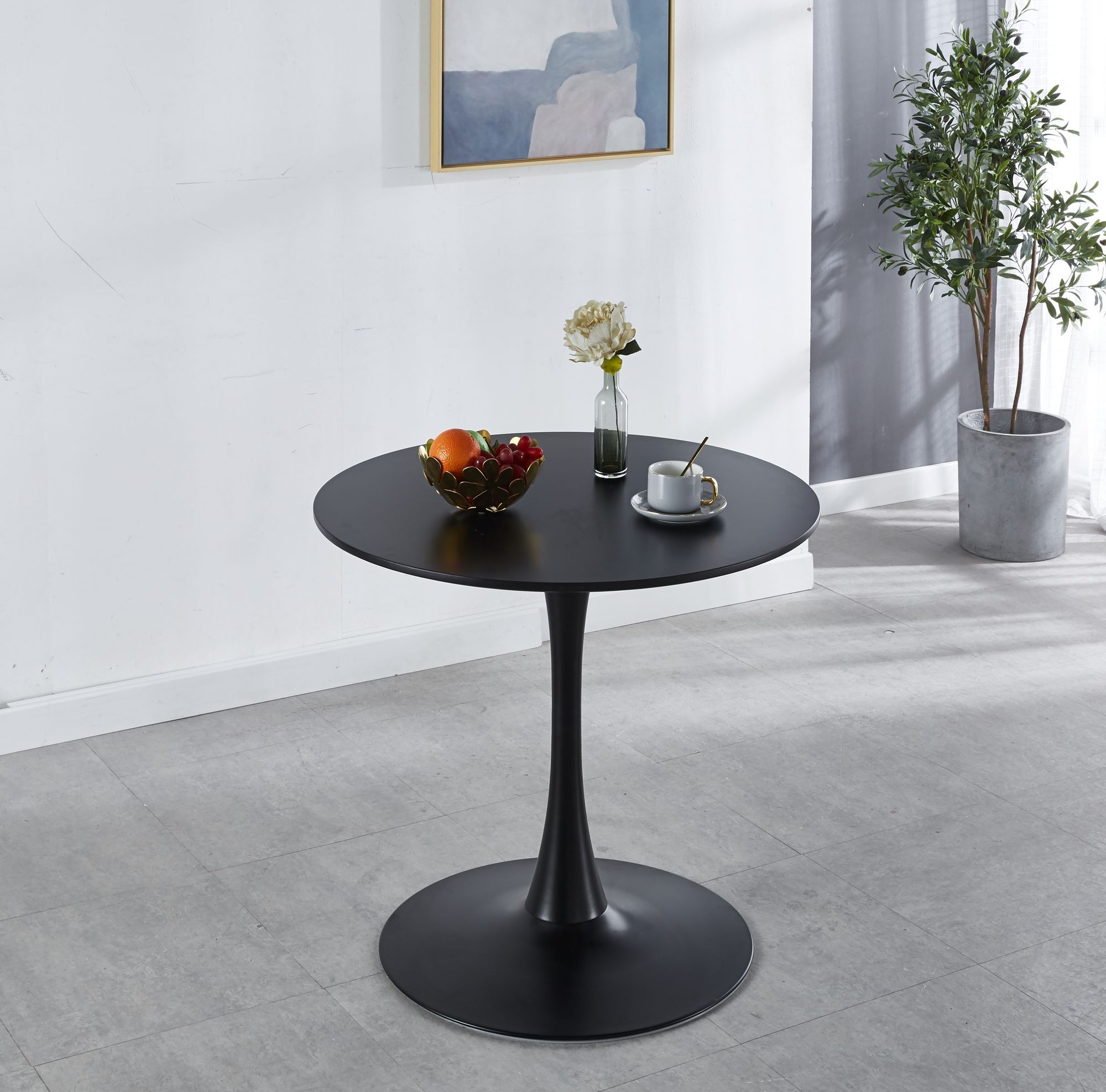 Dining Table: Tulip Style Round Dining Table