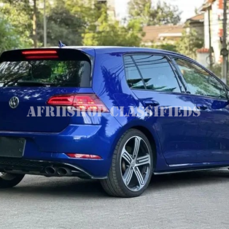 VOLKSWAGEN GOLF 2017