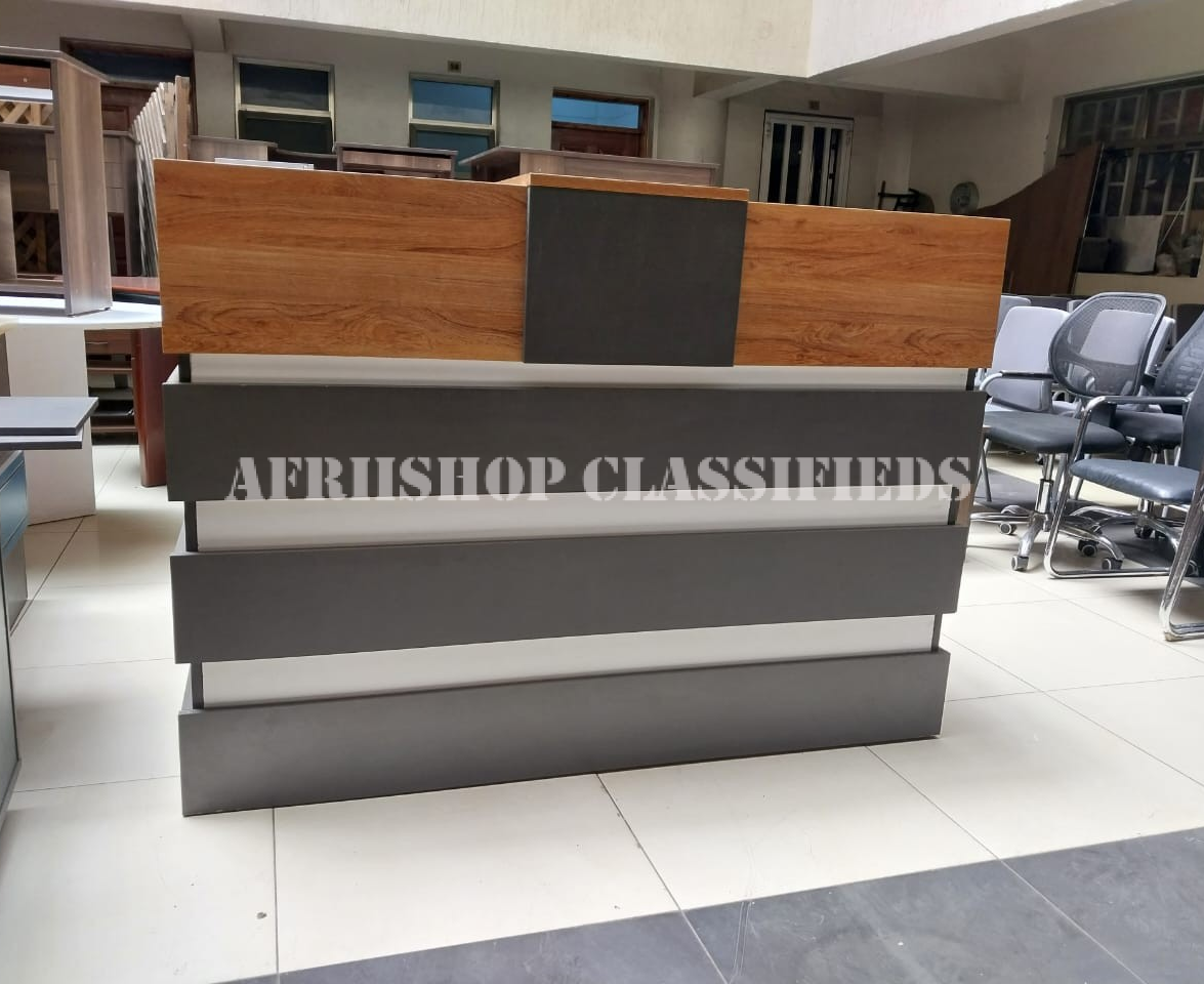 Reception Desk; Rectangular Wooden 140cm Front Office Desk