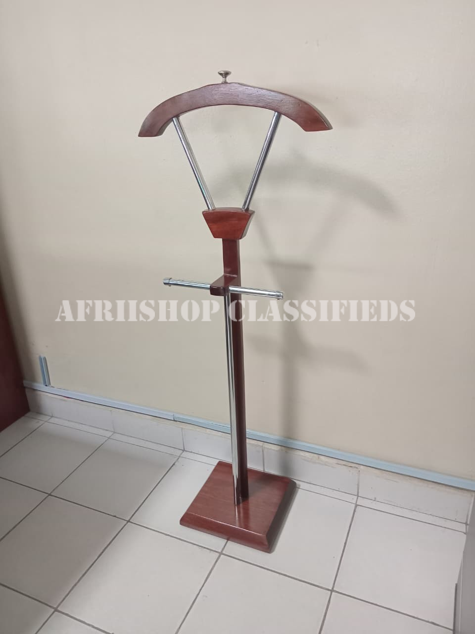 Office Coat Hanger;Mahogany Executive Office Coat Hanger