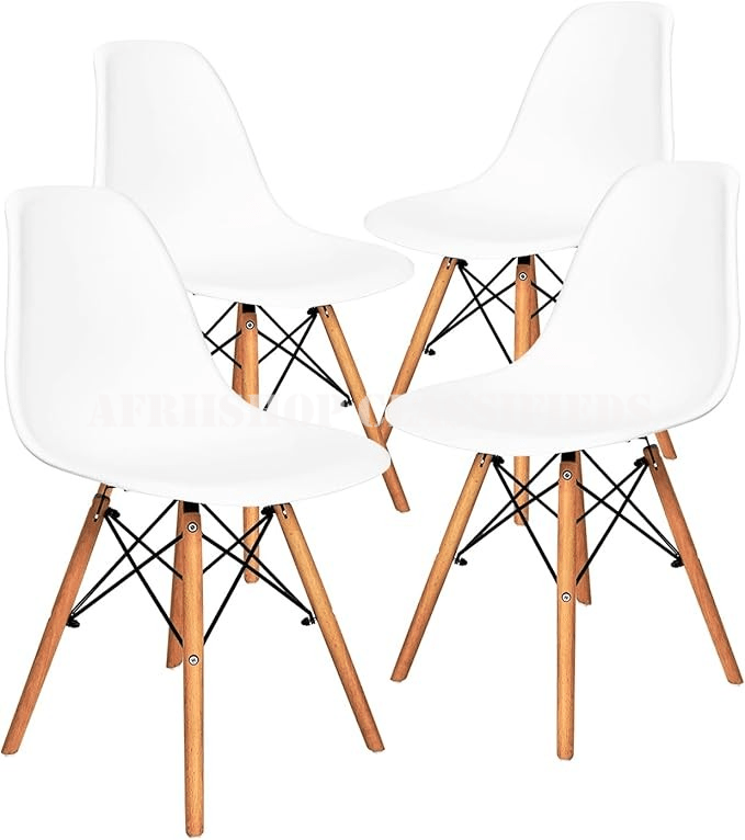 Plastic Eames Dining Chair